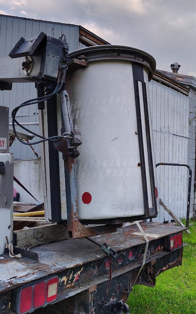 2001 CHEVROLET 3500 - Image 16